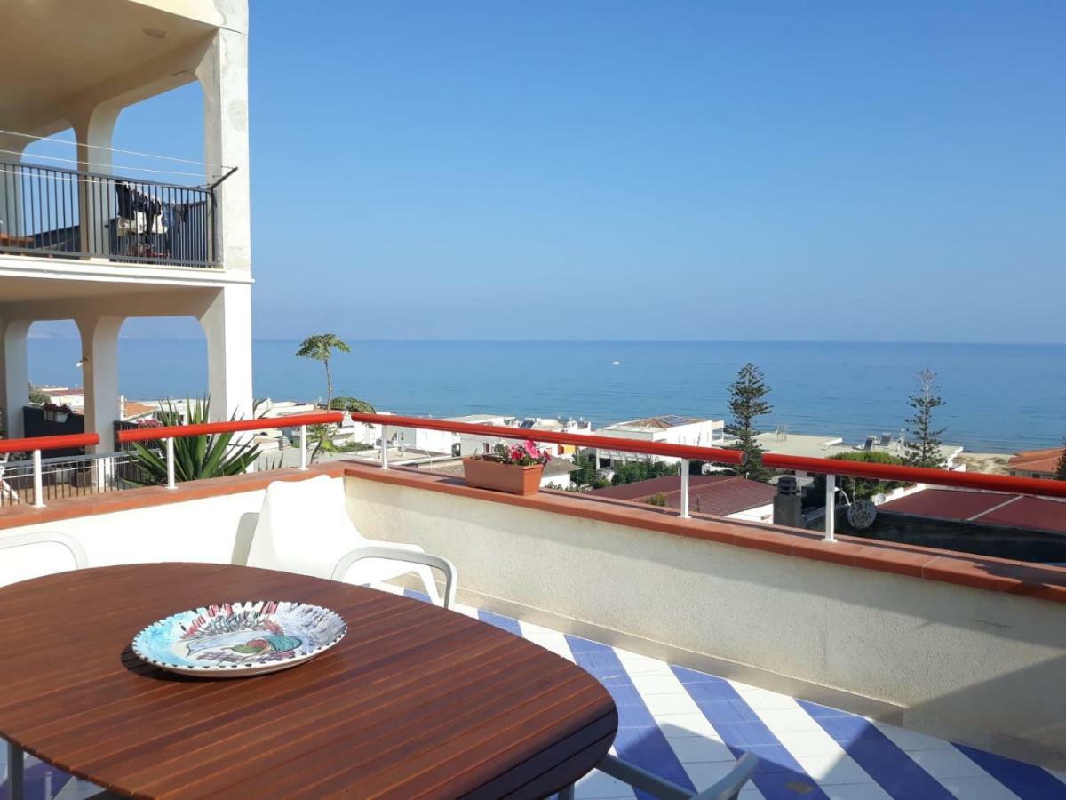 Casa Azzurra Villa Alcamo Marina Exterior photo